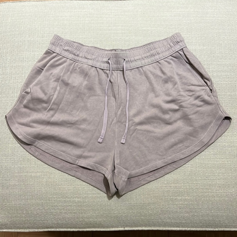 H&M shorts L